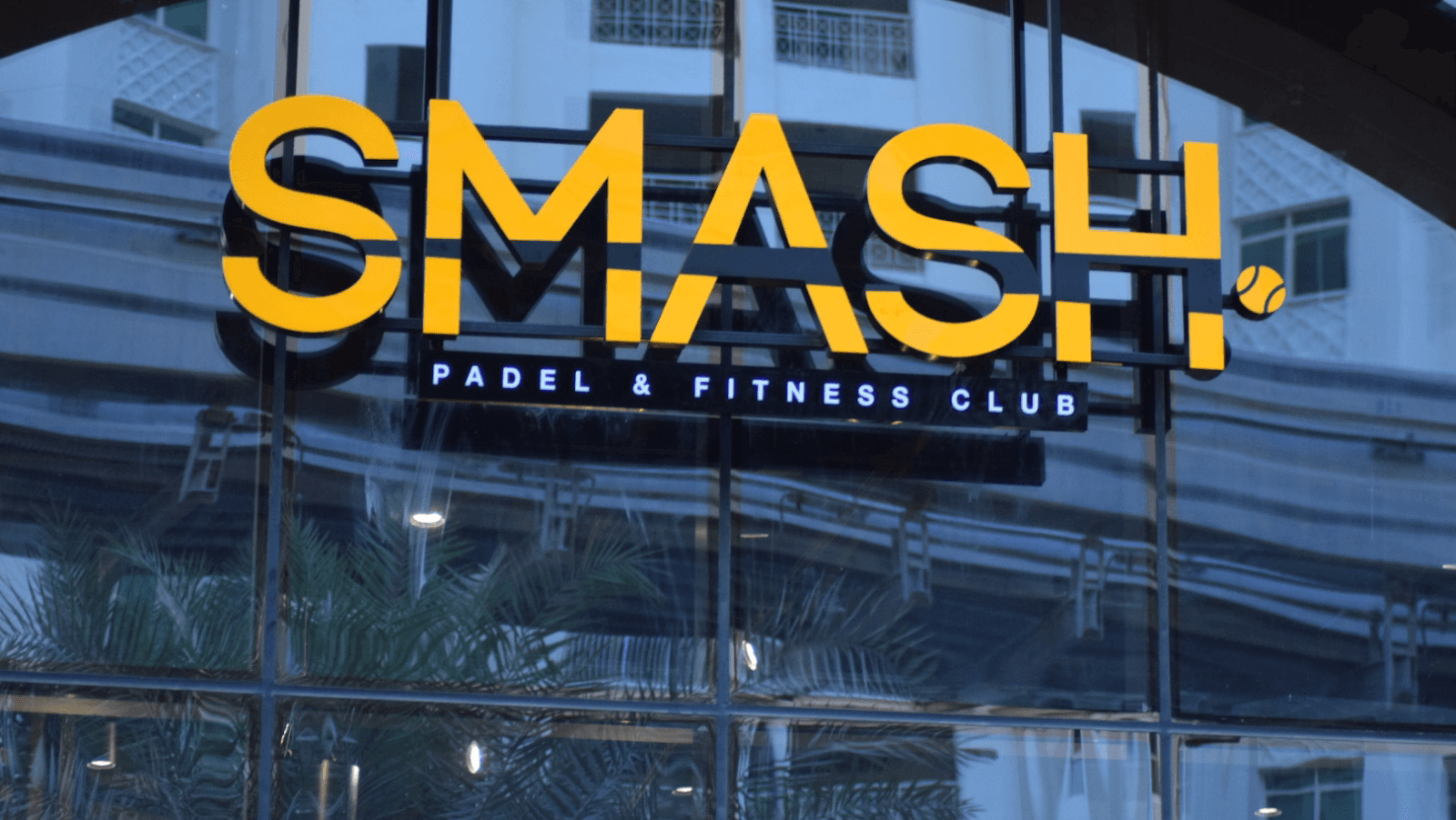 Smash Padel Palm Jumeirah padel venue